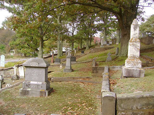 Oak Grove Cemetery 